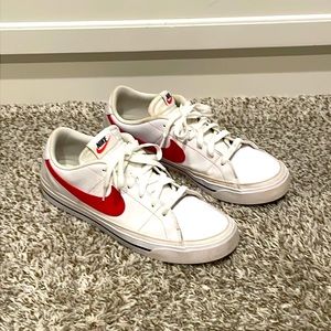 Men's Court Legacy Leather Sneakers